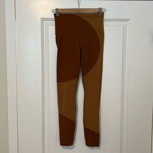 Lululemon Nulu Colour Block High-Rise Tight 25”